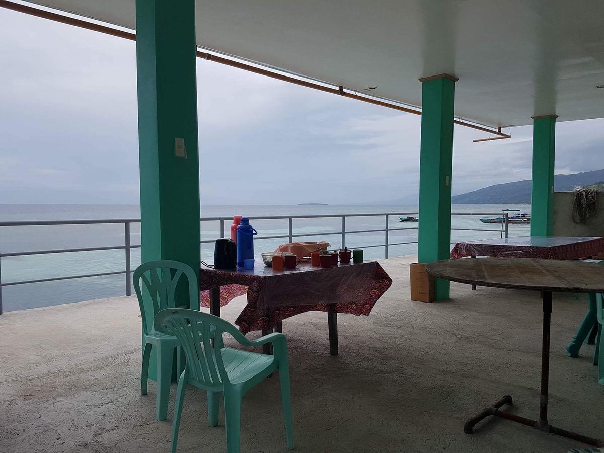 Ocean View Lodging House Bed & Breakfast Oslob Exterior photo